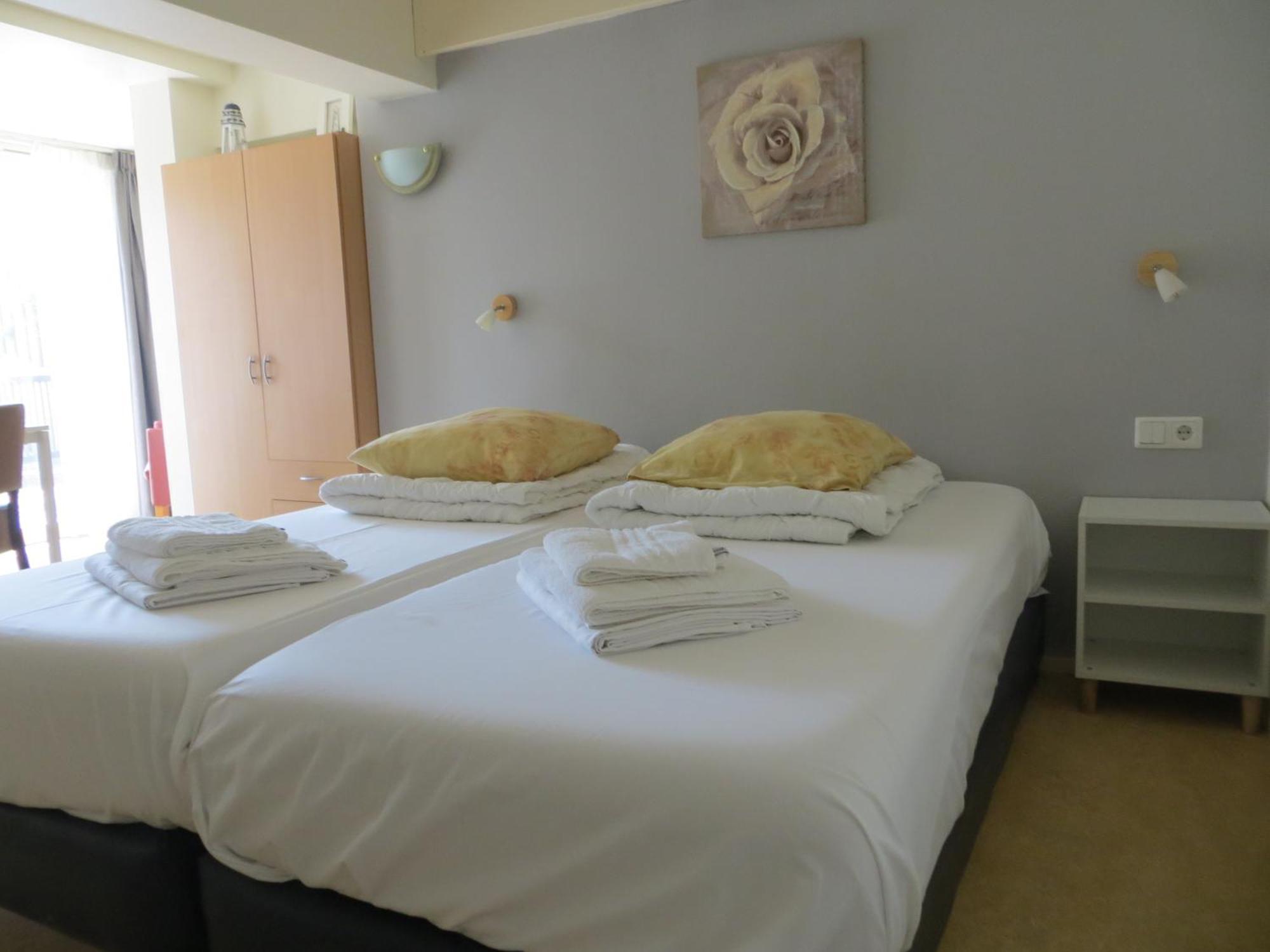 Hotel Rasch Bergen aan Zee Dış mekan fotoğraf